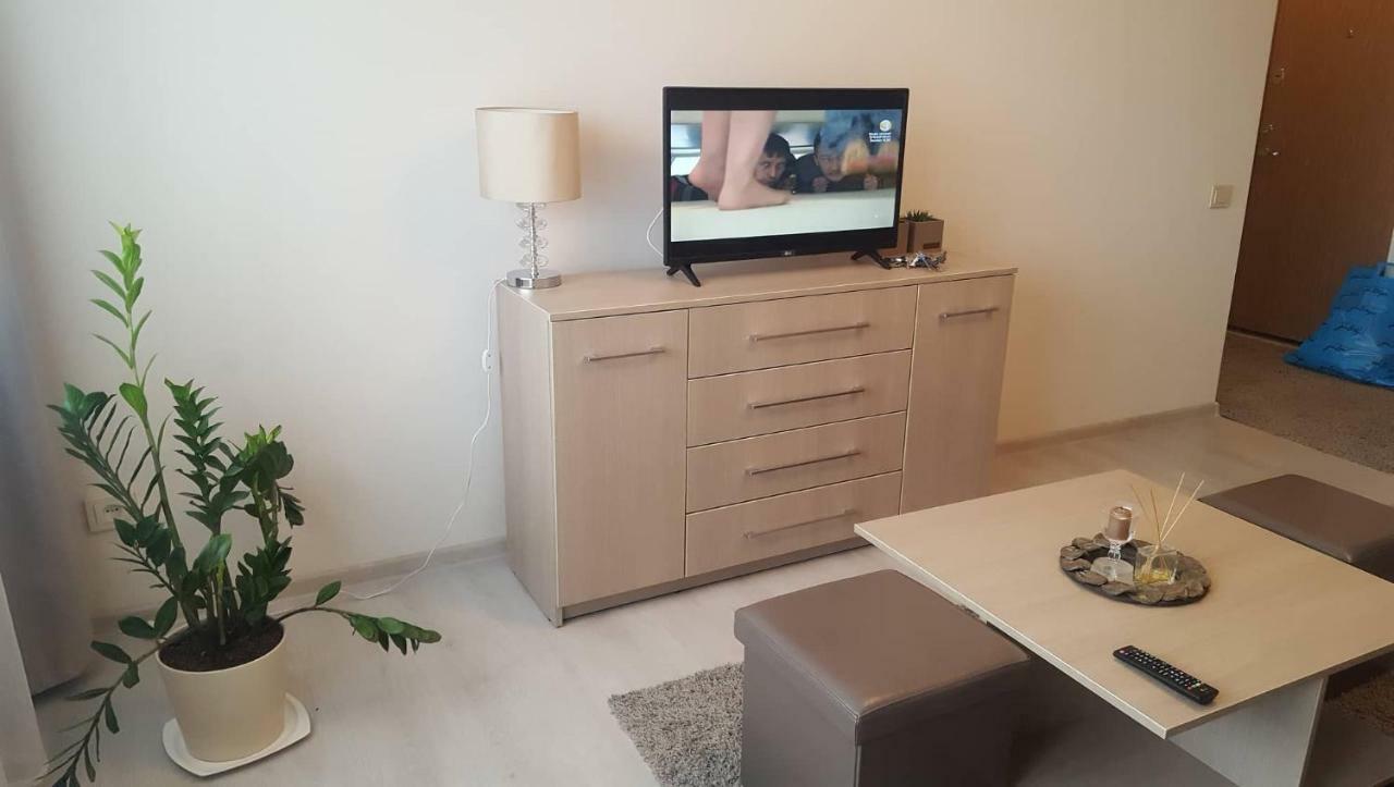 Lieporiu Apartamentai Šiauliai Extérieur photo